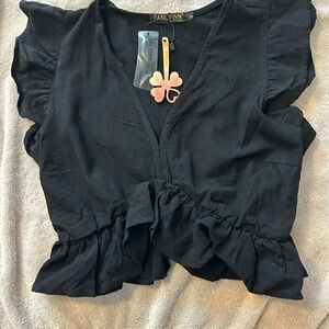 Fancyinn Elegant Black Ruffle crop top